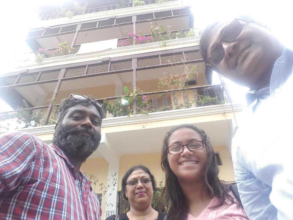 Valentine Hostel & Guest House Puducherry Eksteriør billede
