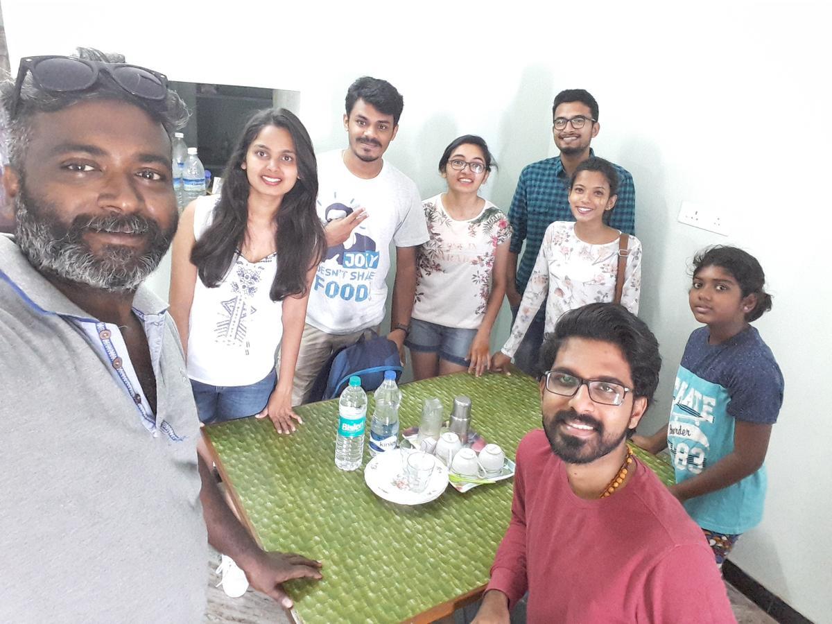 Valentine Hostel & Guest House Puducherry Eksteriør billede