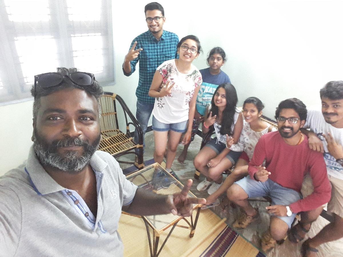 Valentine Hostel & Guest House Puducherry Eksteriør billede