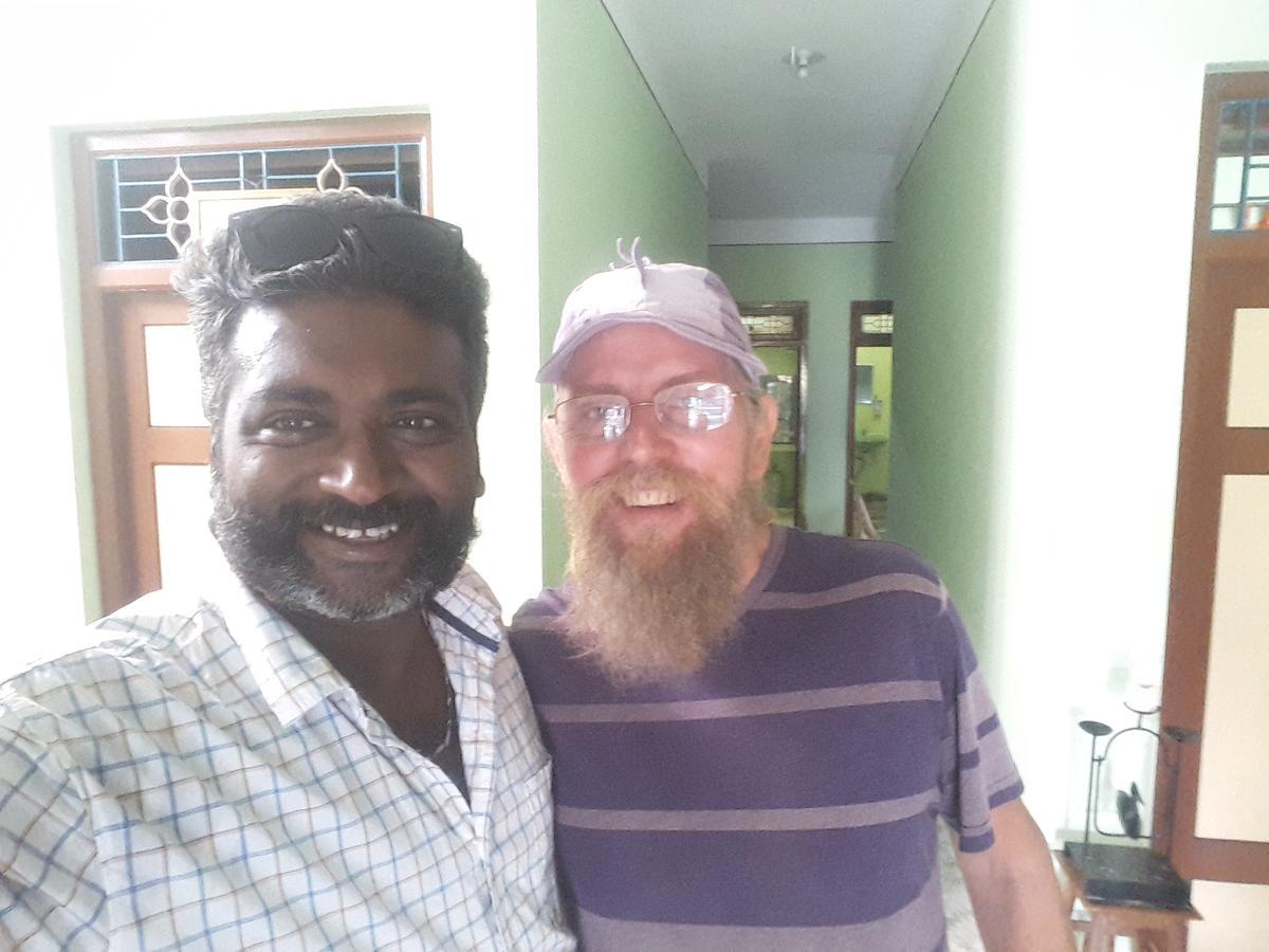 Valentine Hostel & Guest House Puducherry Eksteriør billede