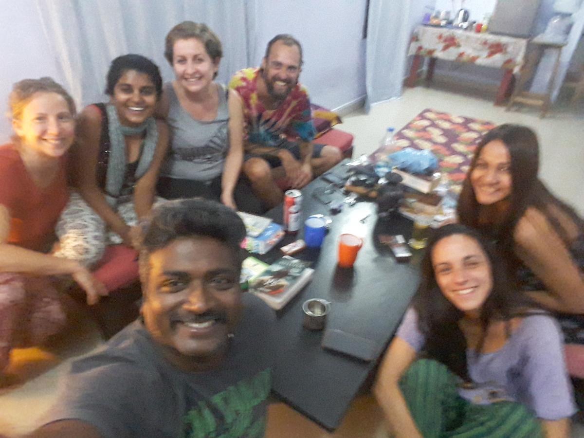 Valentine Hostel & Guest House Puducherry Eksteriør billede