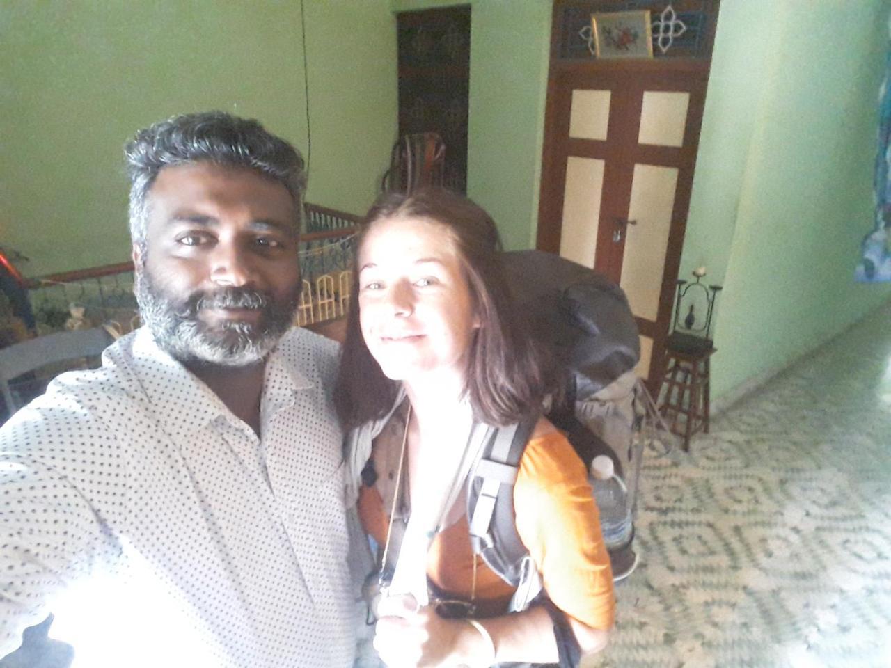 Valentine Hostel & Guest House Puducherry Eksteriør billede