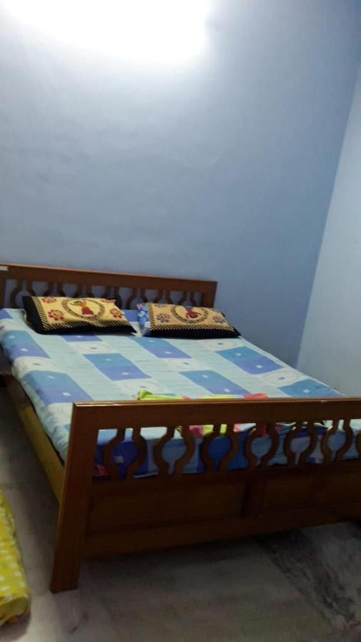 Valentine Hostel & Guest House Puducherry Eksteriør billede